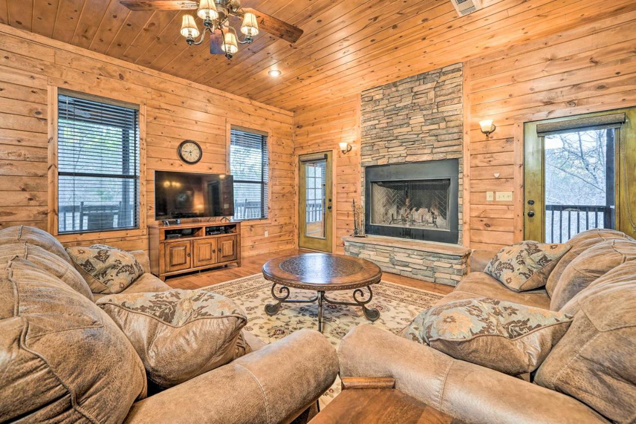 Broken Bow Cabin With Deck, Hot Tub And Fire Pit! Extérieur photo