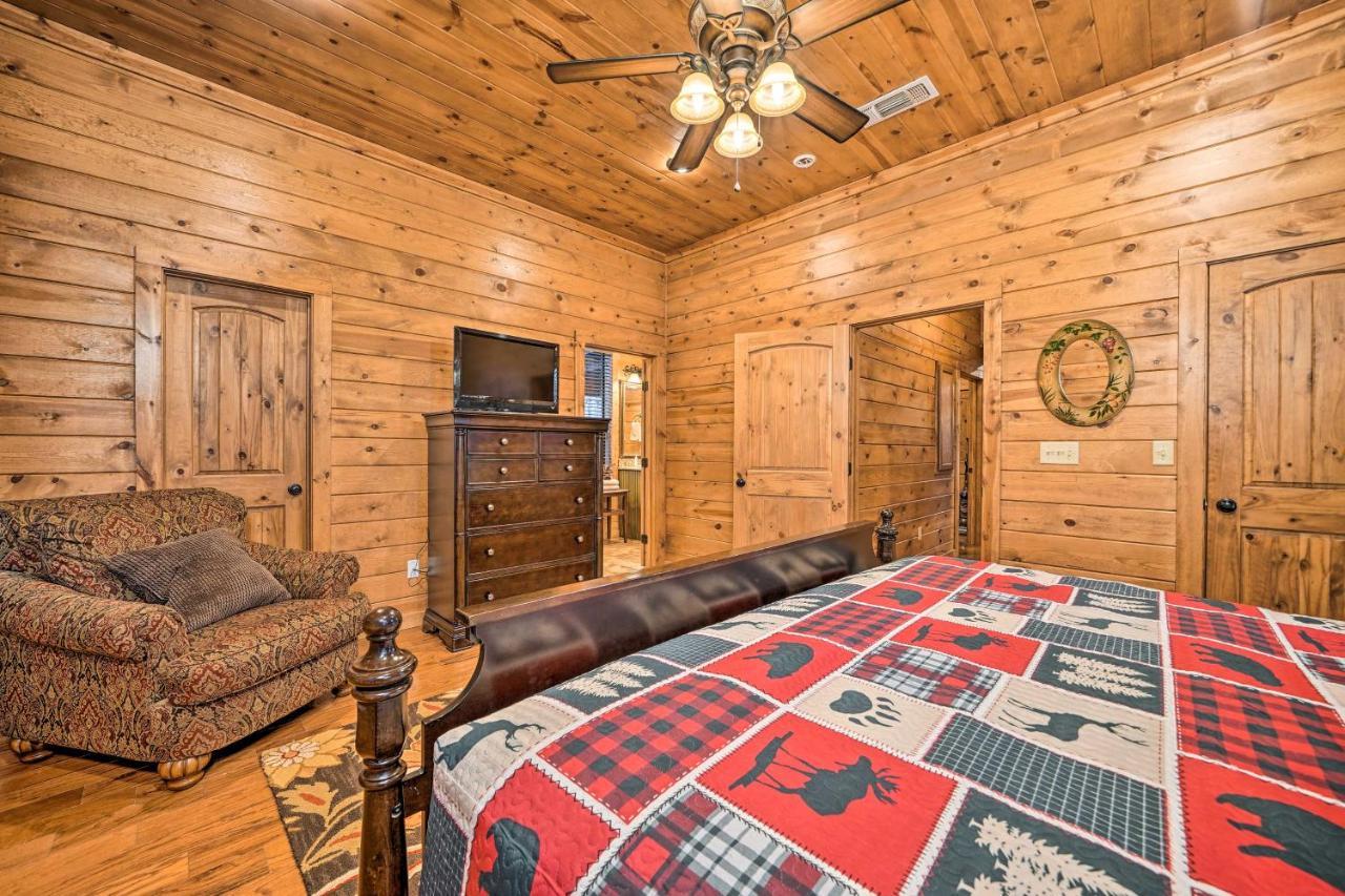Broken Bow Cabin With Deck, Hot Tub And Fire Pit! Extérieur photo